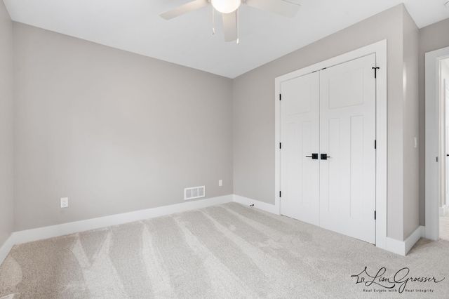 10048 Barberry Lane, Howard City, MI 49329