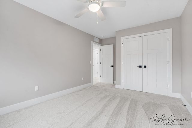 10048 Barberry Lane, Howard City, MI 49329