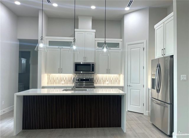 1813 Sunrise Lane, Mission, TX 78574