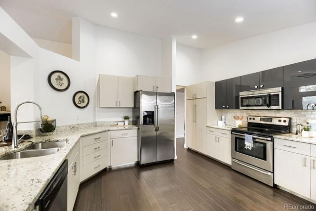19091 E Chenango Circle, Aurora, CO 80015