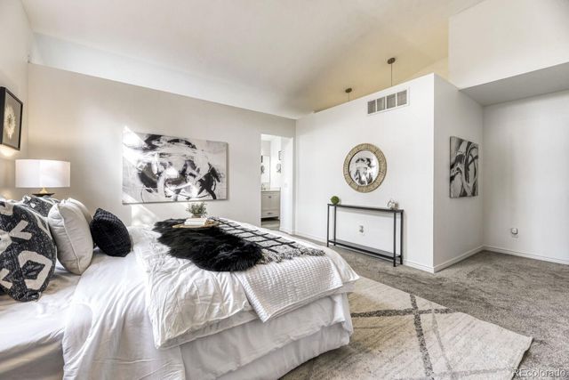 19091 E Chenango Circle, Aurora, CO 80015