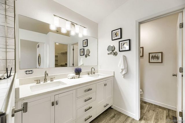 19091 E Chenango Circle, Aurora, CO 80015