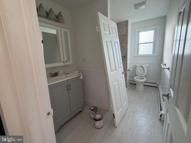 722 HILLTOWN PIKE, Line Lexington, PA 18932
