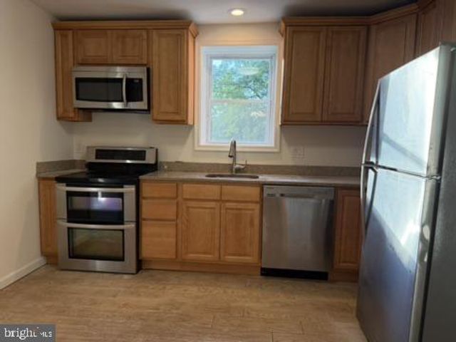 722 HILLTOWN PIKE, Line Lexington, PA 18932