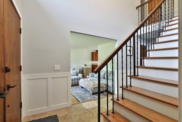 1363 Castleton Road N, Columbus, OH 43220