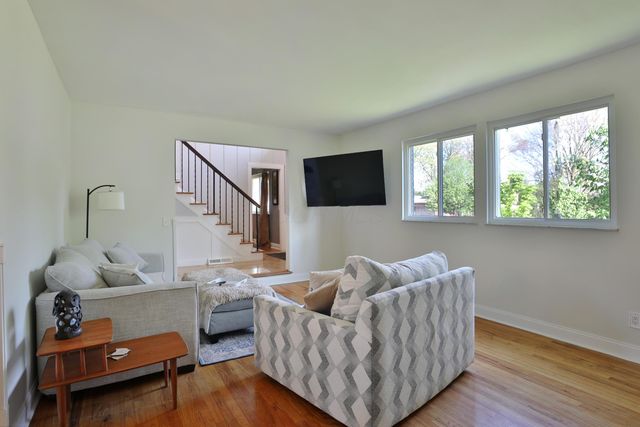 1363 Castleton Road N, Columbus, OH 43220