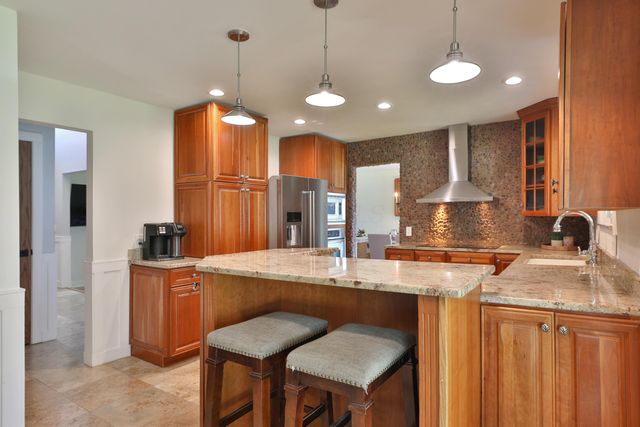 1363 Castleton Road N, Columbus, OH 43220