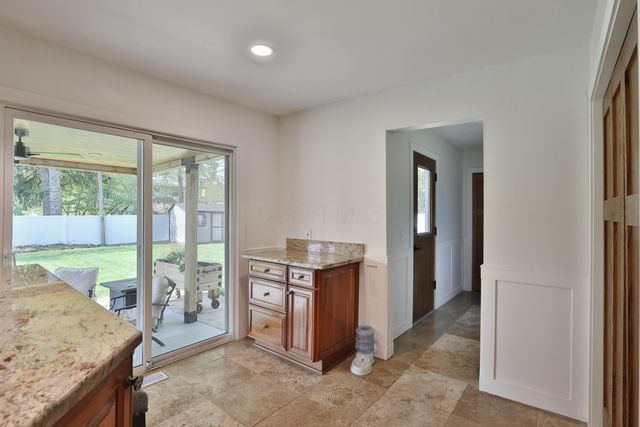 1363 Castleton Road N, Columbus, OH 43220