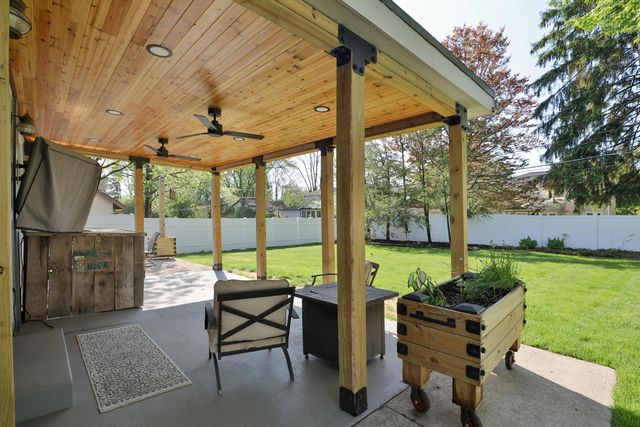 1363 Castleton Road N, Columbus, OH 43220