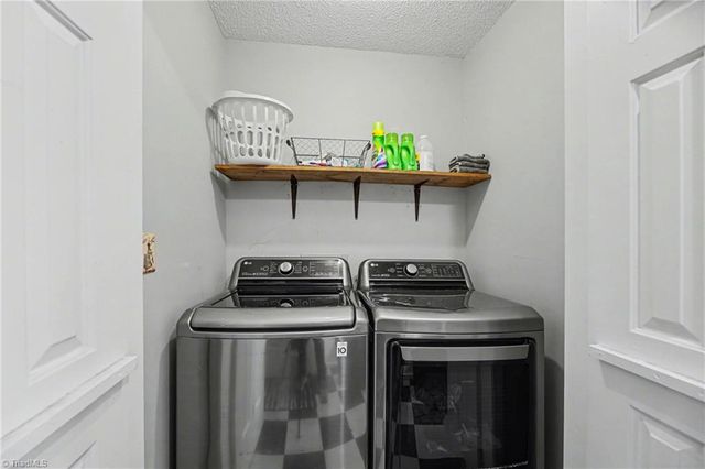 3738 Amber Way, Archdale, NC 27263