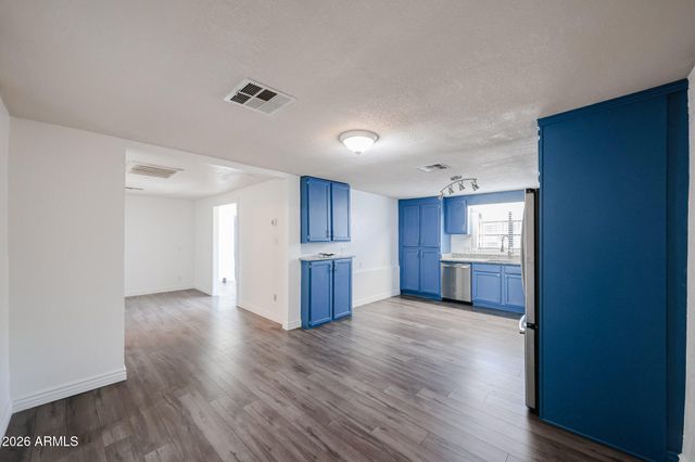934 E Whitton Avenue, Phoenix, AZ 85014