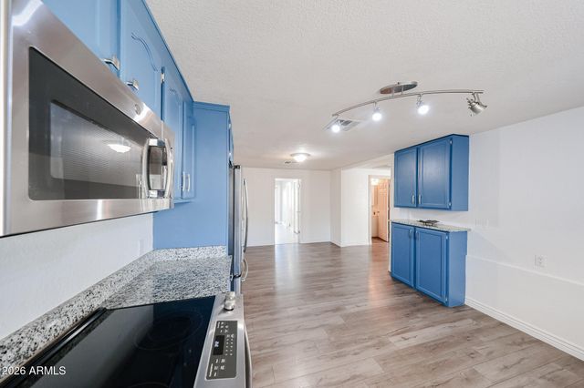 934 E Whitton Avenue, Phoenix, AZ 85014