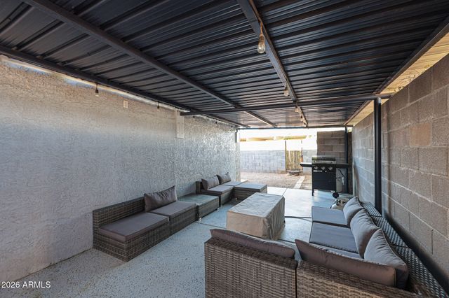 934 E Whitton Avenue, Phoenix, AZ 85014