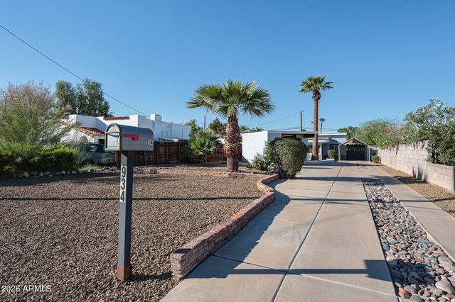 934 E Whitton Avenue, Phoenix, AZ 85014