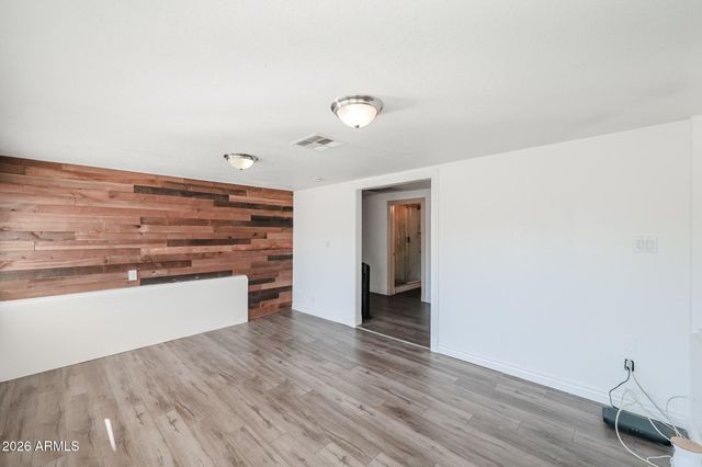 934 E Whitton Avenue, Phoenix, AZ 85014
