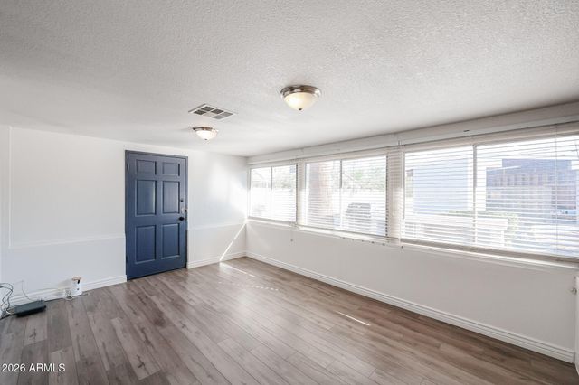 934 E Whitton Avenue, Phoenix, AZ 85014