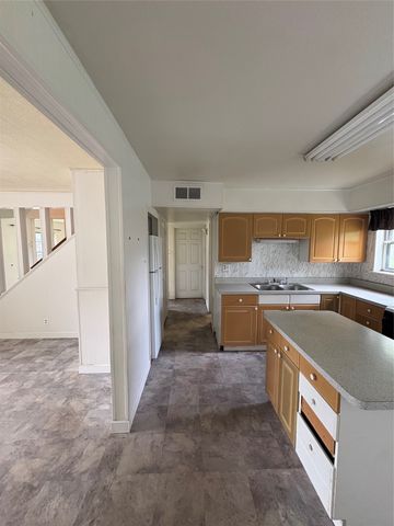 529 Janie Lane, Burleson, TX 76028