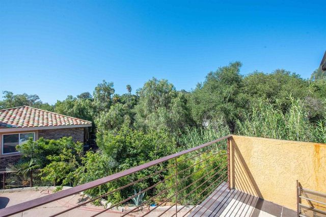 2715 S Centre City Parkway, Escondido, CA 92025