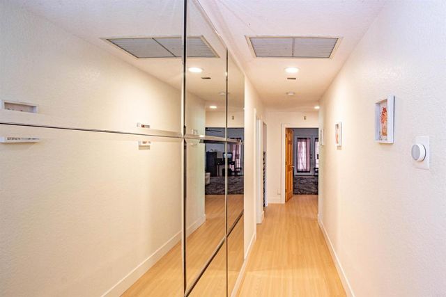 2715 S Centre City Parkway, Escondido, CA 92025