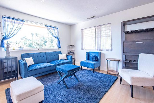 2715 S Centre City Parkway, Escondido, CA 92025