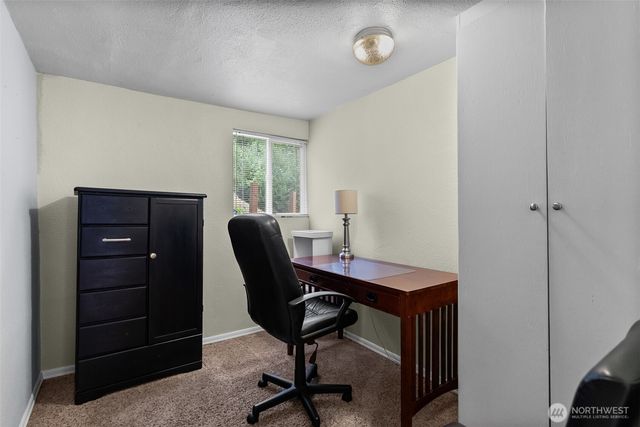 2569 E Williams Lane, Port Orchard, WA 98366