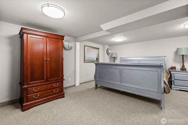 2569 E Williams Lane, Port Orchard, WA 98366