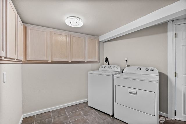 2569 E Williams Lane, Port Orchard, WA 98366