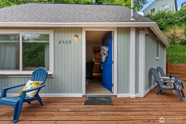2569 E Williams Lane, Port Orchard, WA 98366