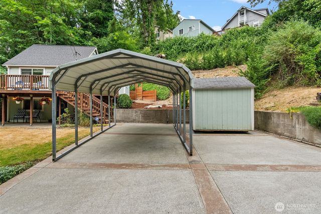 2569 E Williams Lane, Port Orchard, WA 98366