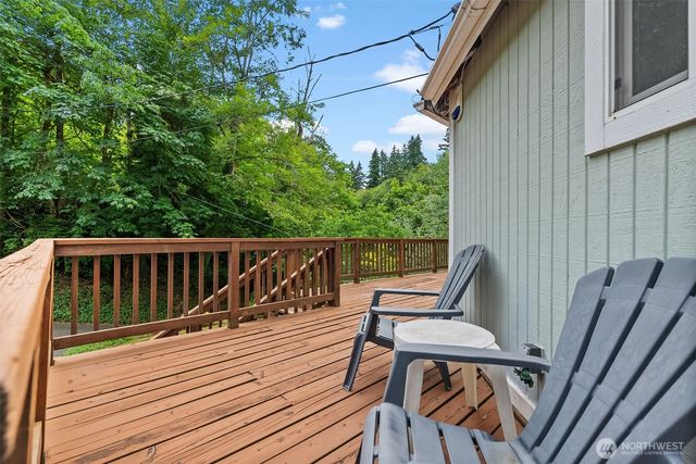 2569 E Williams Lane, Port Orchard, WA 98366