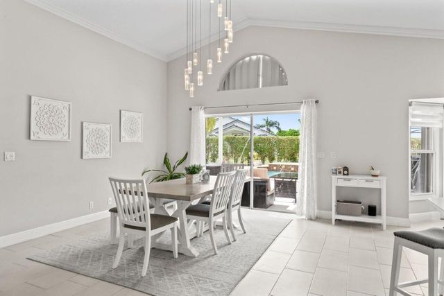 2538 Egret Lake Drive, Greenacres, FL 33413