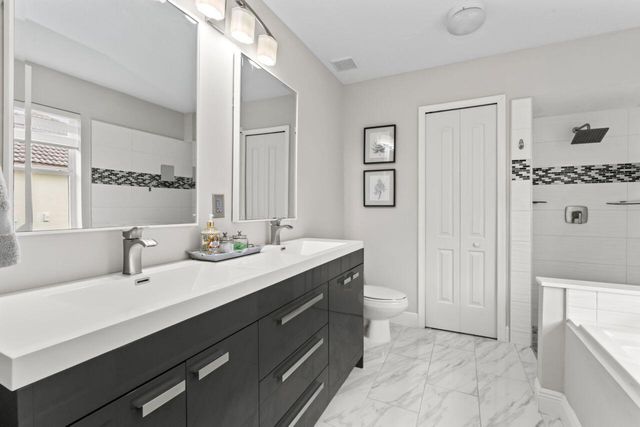 2538 Egret Lake Drive, Greenacres, FL 33413
