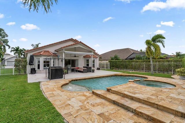 2538 Egret Lake Drive, Greenacres, FL 33413