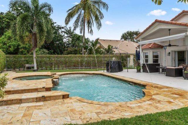 2538 Egret Lake Drive, Greenacres, FL 33413