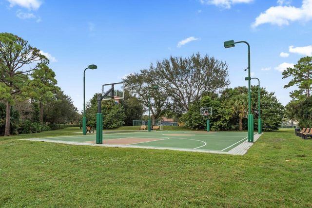 2538 Egret Lake Drive, Greenacres, FL 33413
