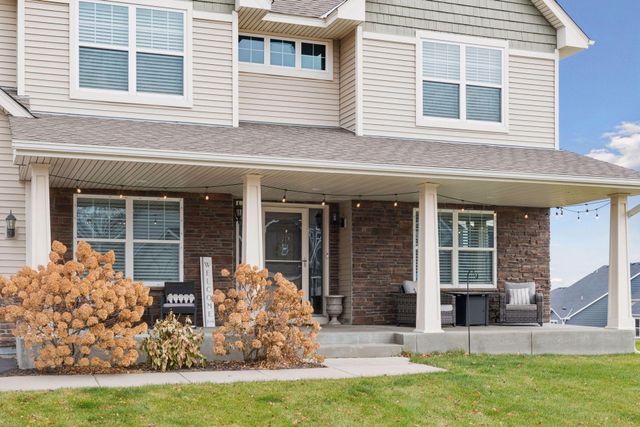 1135 Moers Drive, Chaska, MN 55318