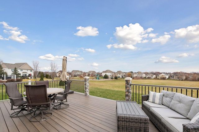 1135 Moers Drive, Chaska, MN 55318