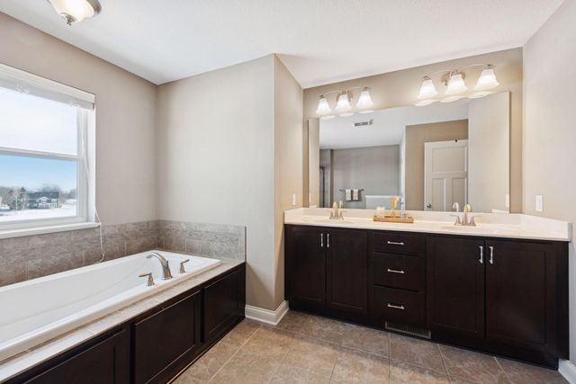 1135 Moers Drive, Chaska, MN 55318