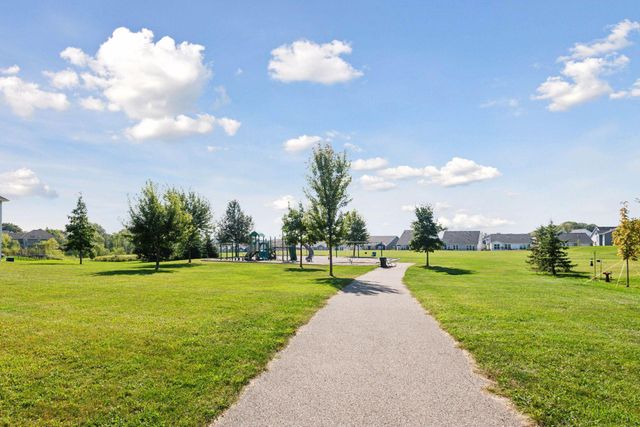 1135 Moers Drive, Chaska, MN 55318