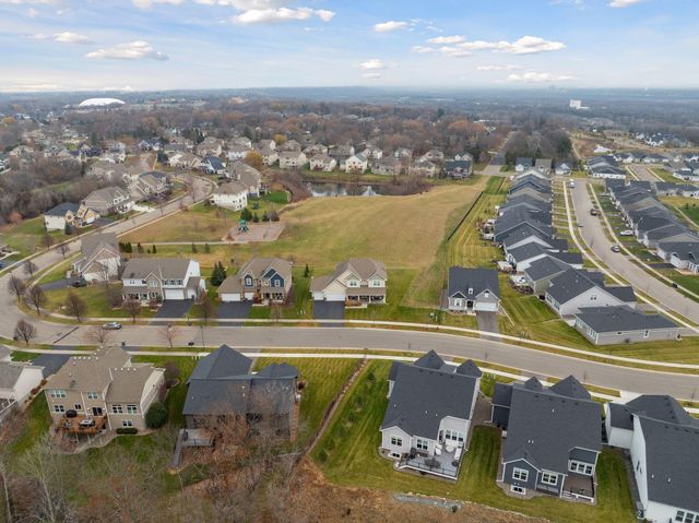 1135 Moers Drive, Chaska, MN 55318