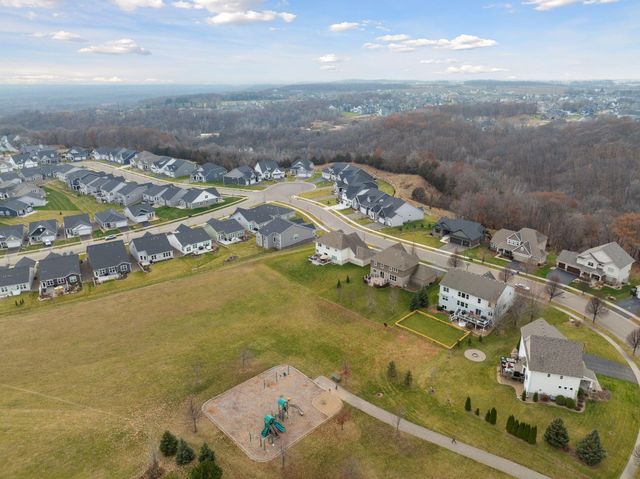 1135 Moers Drive, Chaska, MN 55318