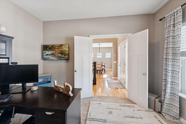 1135 Moers Drive, Chaska, MN 55318