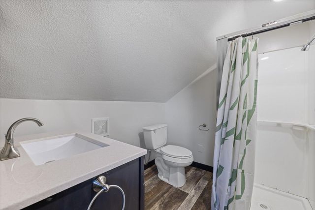 556 5th Avenue, Calumet, MN 55716