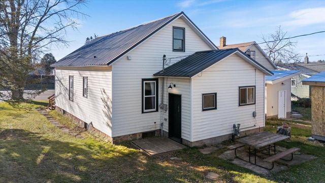 556 5th Avenue, Calumet, MN 55716