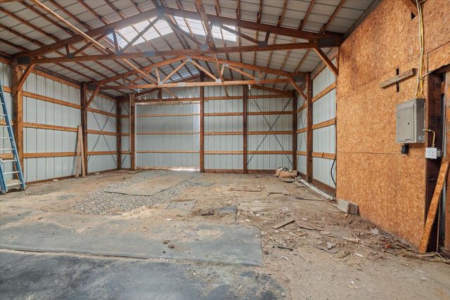 556 5th Avenue, Calumet, MN 55716