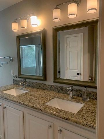 30 Peachridge Place, The Woodlands, TX 77382