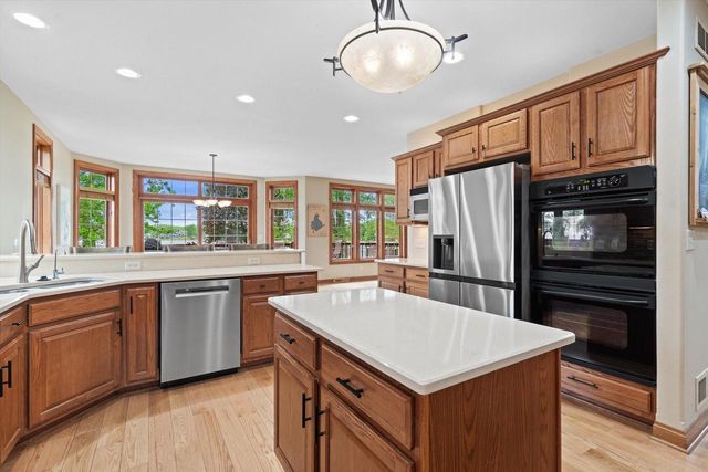 W179S6769 Muskego DRIVE, Muskego, WI 53150