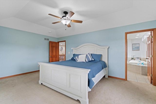 W179S6769 Muskego DRIVE, Muskego, WI 53150
