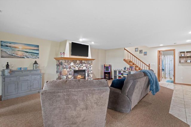 W179S6769 Muskego DRIVE, Muskego, WI 53150