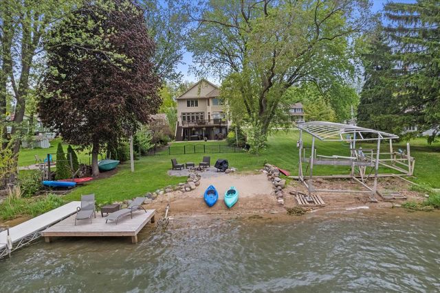 W179S6769 Muskego DRIVE, Muskego, WI 53150